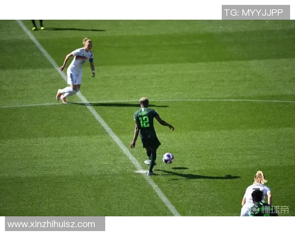 赛况回顾足球明星精彩瞬间集锦尽显球场风采与激情