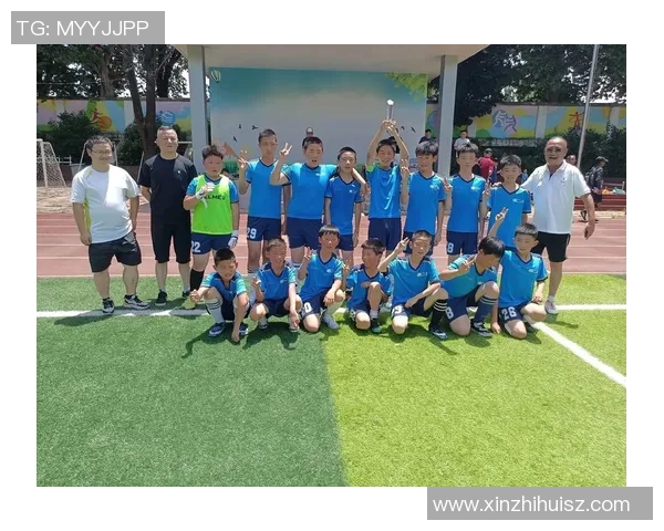 武汉三店学校足球明星崛起背后的故事与梦想追逐之路